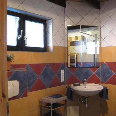 Kleines Ferienhaus In Hermuelheim Mit Garten Holiday home